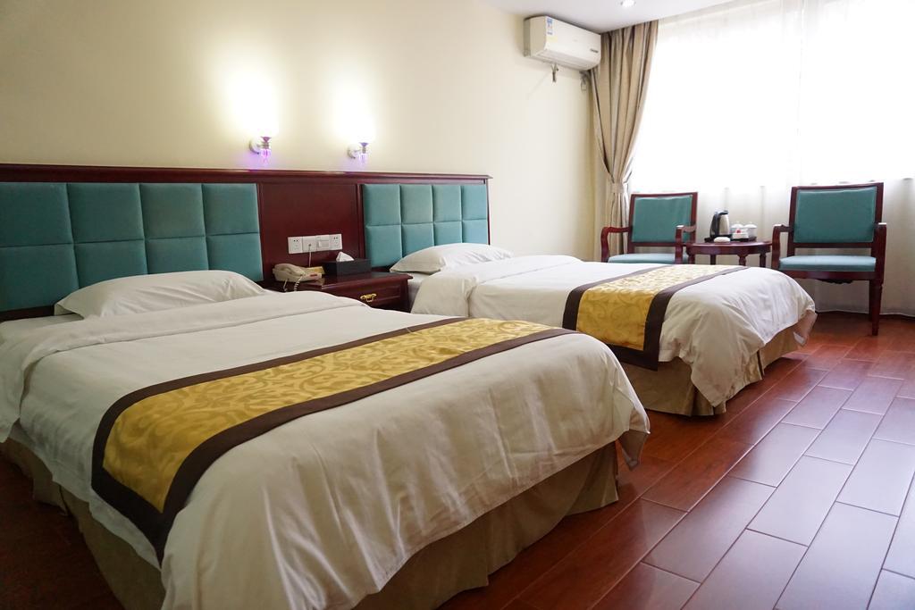 Guangdong Oversea Chinese Hotel Guangzhou Ruang foto